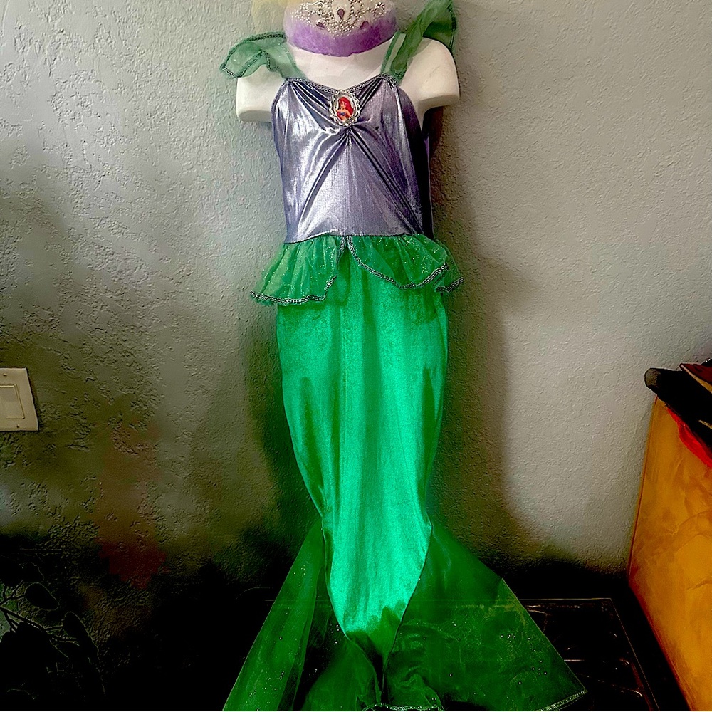 Disney Classic Ariel costume and New crown!